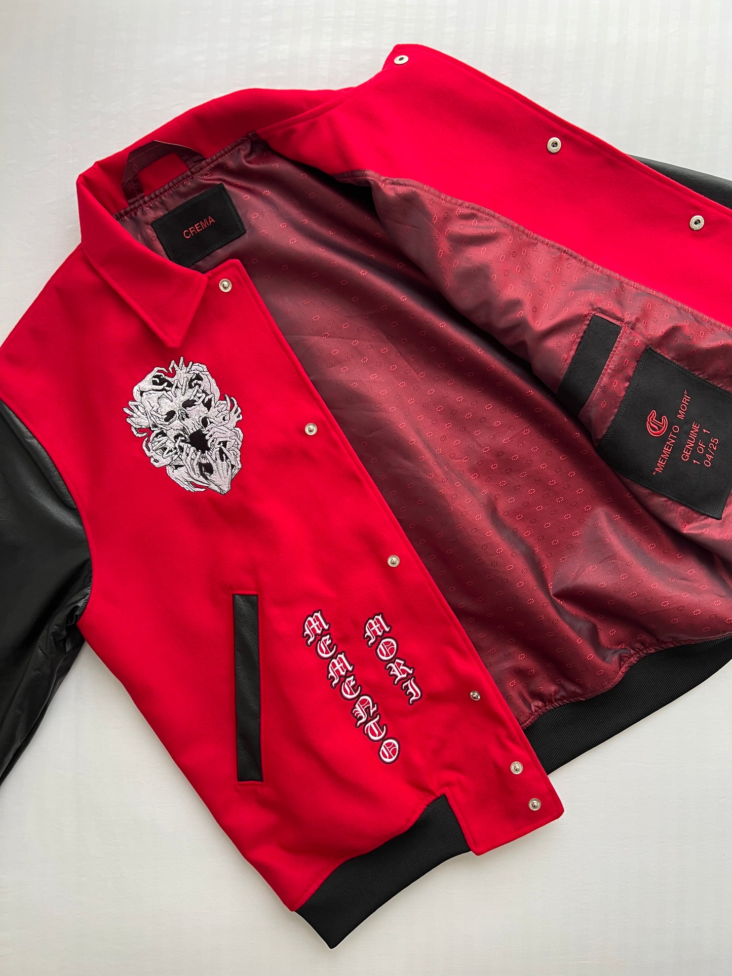 Varsity Jacket "MEMENTO MORI"